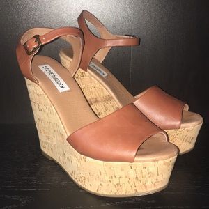 Steve Madden platform sandals